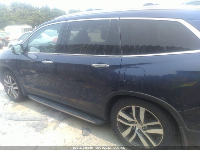 Honda Pilot Touring 2016 5FNYF5H90GB002716 Image 14