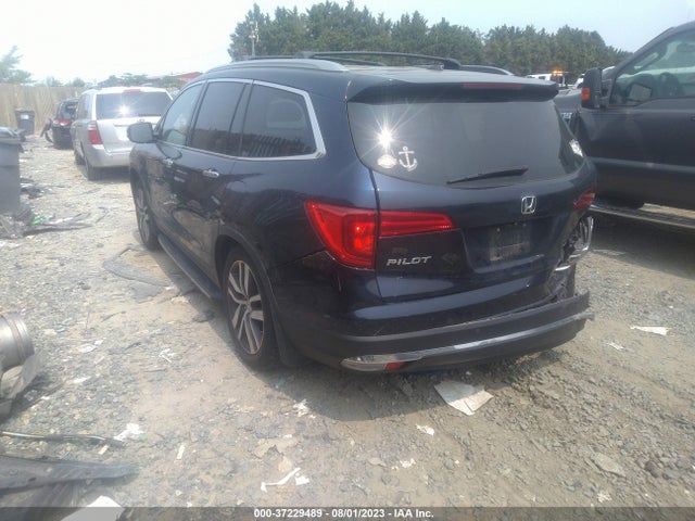 Honda Pilot Touring 2016 5FNYF5H90GB002716 Image 3