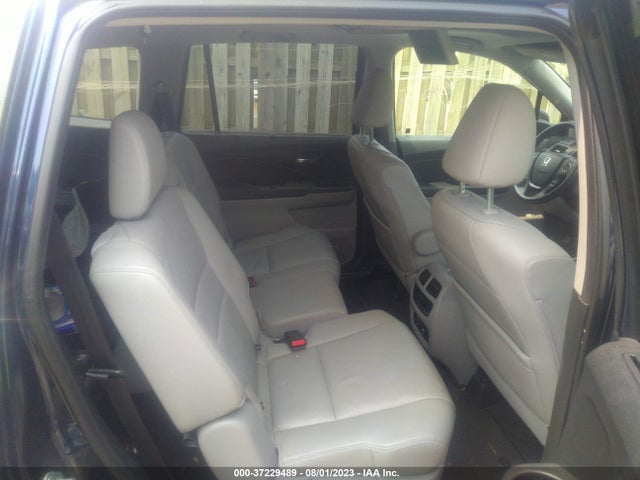 Honda Pilot Touring 2016 5FNYF5H90GB002716 Image 8