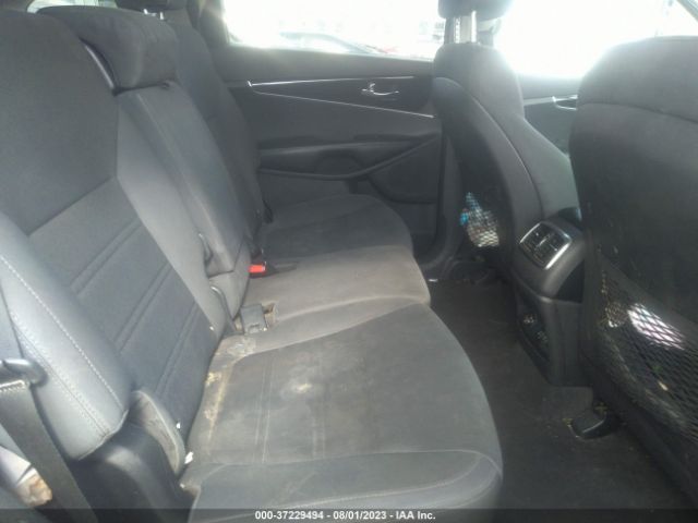 5XYPG4A5XHG198961 KIA Sorento Lx V6