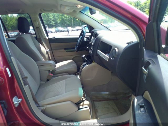 1C4NJCBA6GD665269 Jeep Compass Sport
