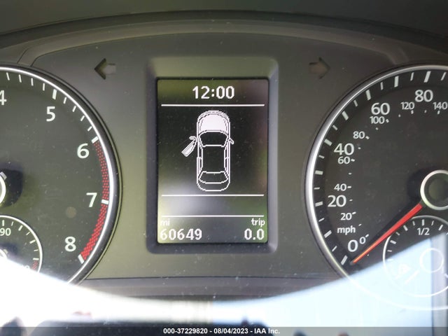 1VWBS7A39EC121102 Volkswagen Passat Se W/sunroof & Nav