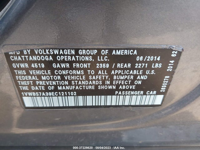 1VWBS7A39EC121102 Volkswagen Passat Se W/sunroof & Nav