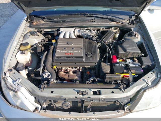 2002 TOYOTA AVALON XL/XLS VIN: 4T1BF28B52U217785
