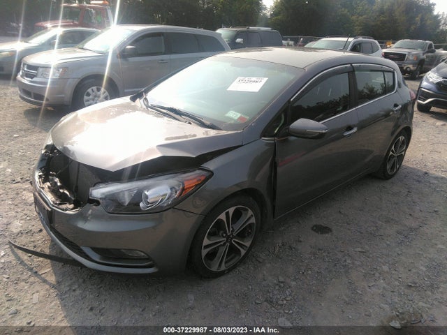 2016 KIA FORTE 5-DOOR EX VIN: KNAFX5A83G5628409