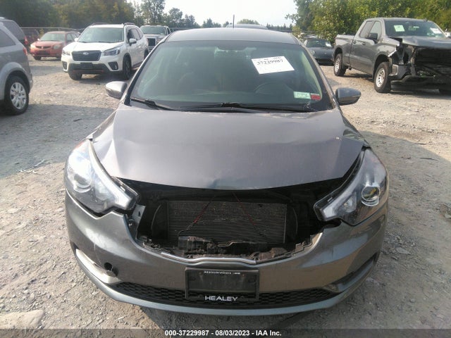 2016 KIA FORTE 5-DOOR EX VIN: KNAFX5A83G5628409