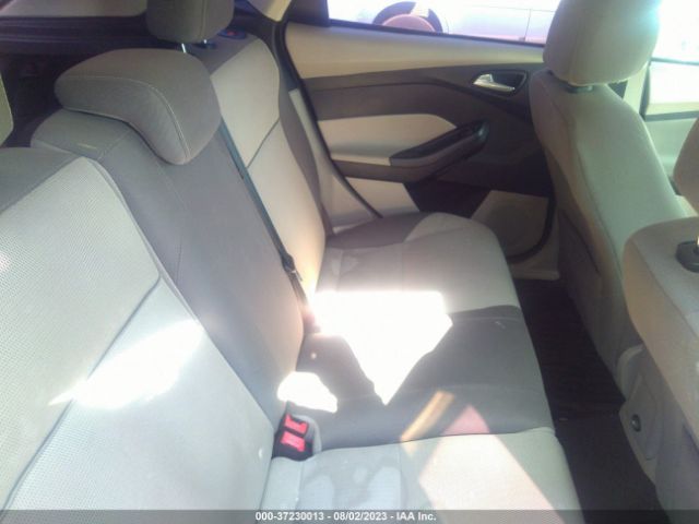 1FADP3K29EL460444 Ford FOCUS SE