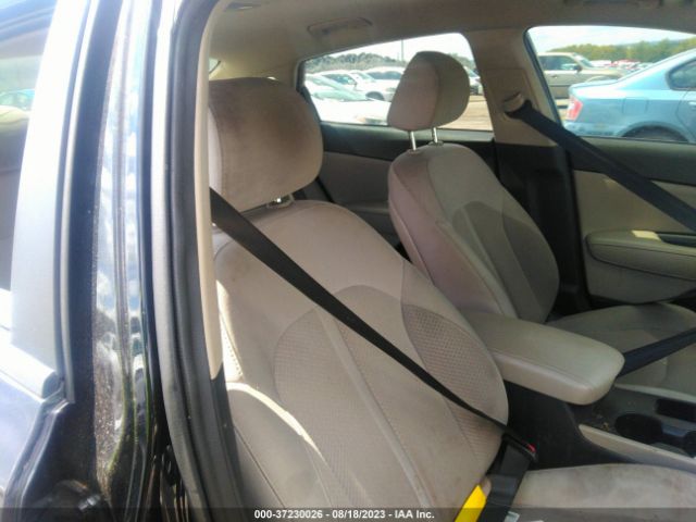 5XXGT4L32GG097021 KIA Optima Lx