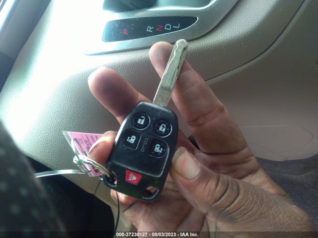 2012 HONDA ODYSSEY EX VIN: 5FNRL5H41CB074651