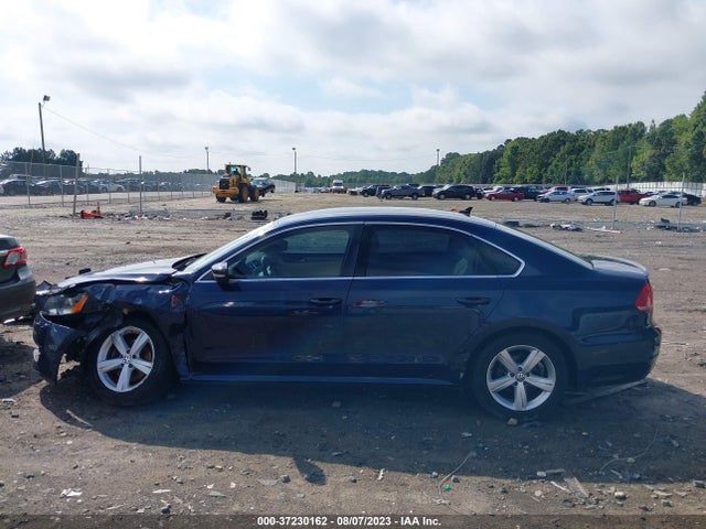 Volkswagen PASSAT SE 2014 1VWBT7A30EC030619 Image 14