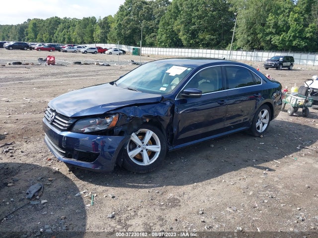 Volkswagen PASSAT SE 2014 1VWBT7A30EC030619 Image 2