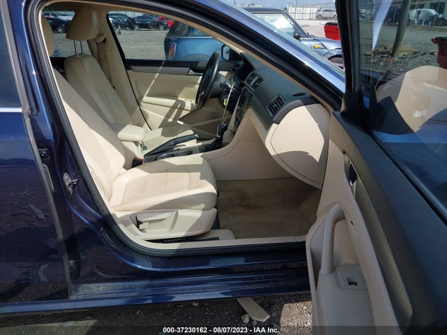 Volkswagen PASSAT SE 2014 1VWBT7A30EC030619 Image 5
