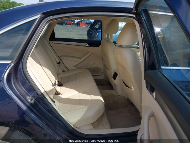 Volkswagen PASSAT SE 2014 1VWBT7A30EC030619 Image 8
