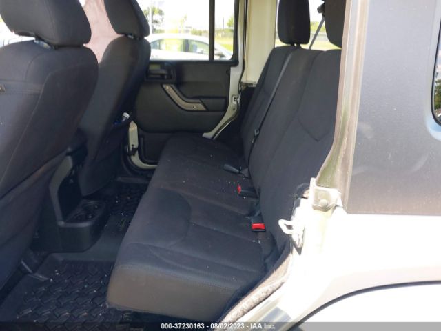1C4HJWDGXHL552397 Jeep Wrangler Unlimited Sport