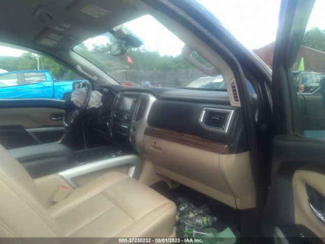 1N6AA1E54JN527018 Nissan Titan Sl