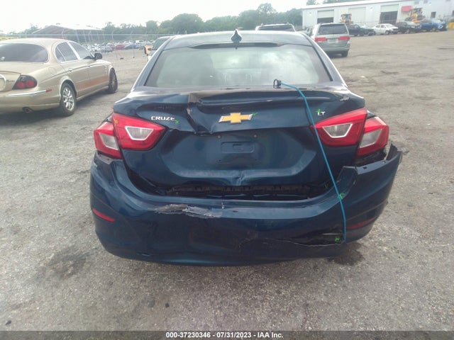 Chevrolet CRUZE LT 2019 1G1BE5SM8K7119487 Image 16
