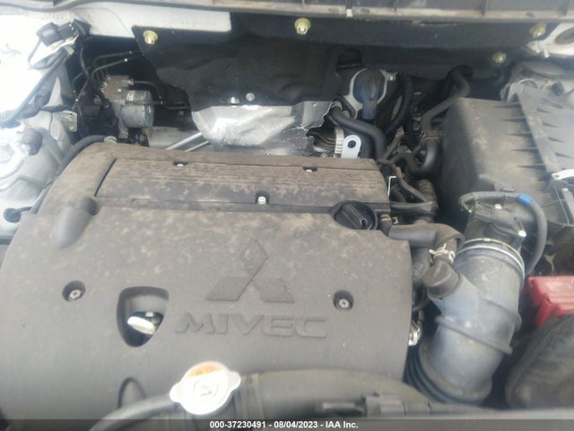 JA4AR3AU0JZ003159 Mitsubishi Outlander Sport 2.0
