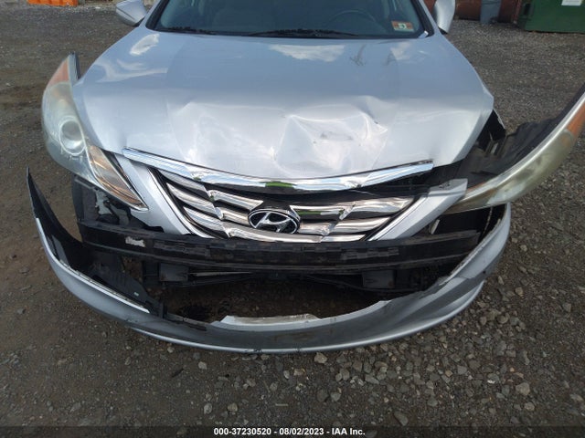 2011 HYUNDAI SONATA SE VIN: 5NPEC4ACXBH223732