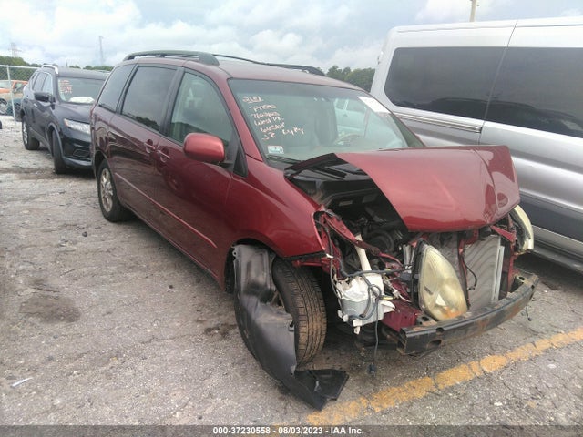 2005 TOYOTA SIENNA XLE VIN: 5TDBA22C05S042181