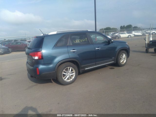 5XYKTDA71EG498455 KIA SORENTO LX