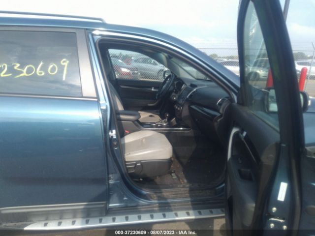 5XYKTDA71EG498455 KIA SORENTO LX