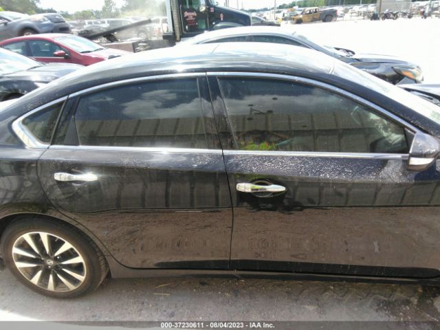 1N4AL3AP8JC214068 Nissan Altima 2.5 Sl