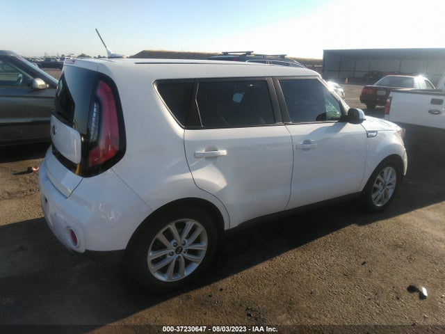 KIA SOUL + 2019 KNDJP3A5XK7629402 Image 20
