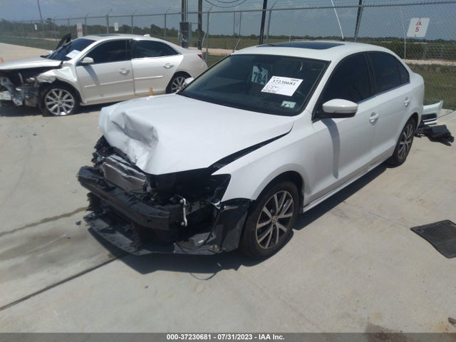 3VWDB7AJ9HM232551 Volkswagen Jetta 1.4t Se