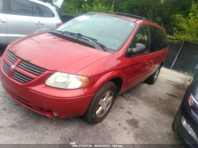 2005 DODGE GRAND CARAVAN SXT VIN: 2D4GP44L05R486122