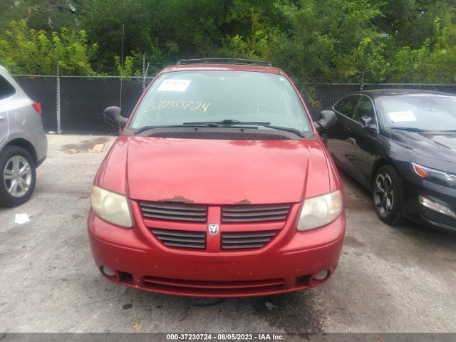 2005 DODGE GRAND CARAVAN SXT VIN: 2D4GP44L05R486122