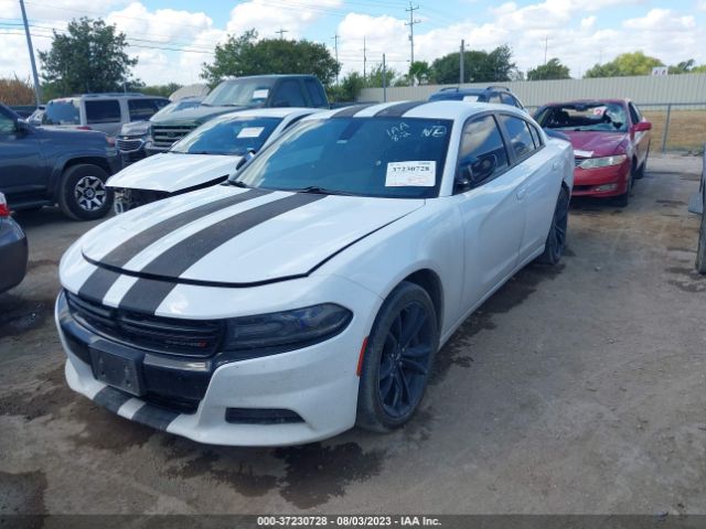 2C3CDXBG2JH143957 Dodge Charger Sxt