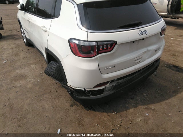 2018 JEEP COMPASS LATITUDE VIN: 3C4NJDBB2JT161849