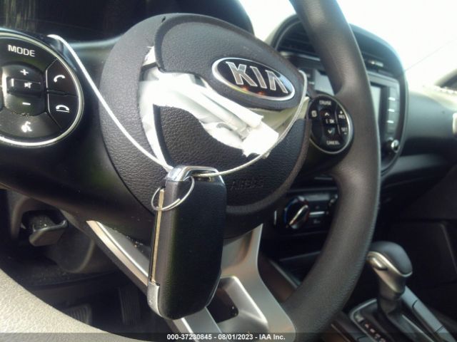 KNDJ23AU8M7781994 KIA SOUL S
