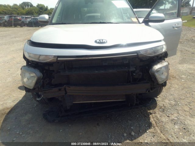 KNDJ23AU8M7781994 KIA SOUL S