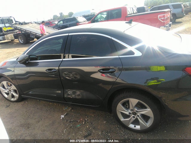WAUAUDGY8PA063649 Audi A3 PREMIUM