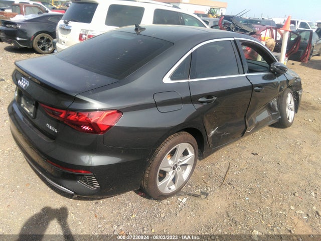 WAUAUDGY8PA063649 Audi A3 PREMIUM