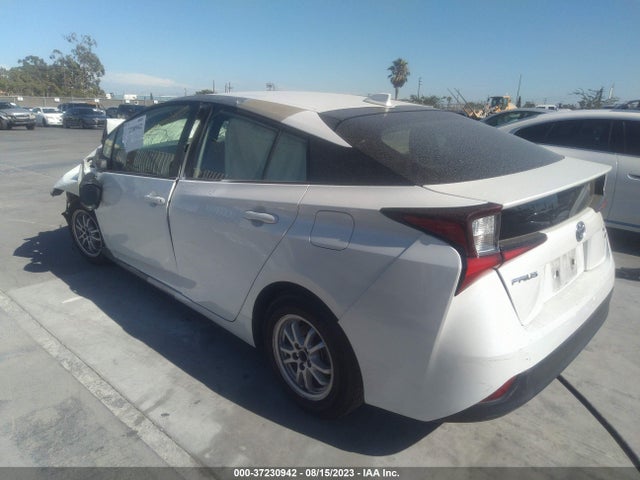 Toyota Prius L 2021 JTDKAMFU3M3142726 Image 8