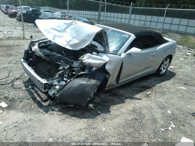 Chevrolet CAMARO LT 2015 2G1FD3D38F9239615 Image 2