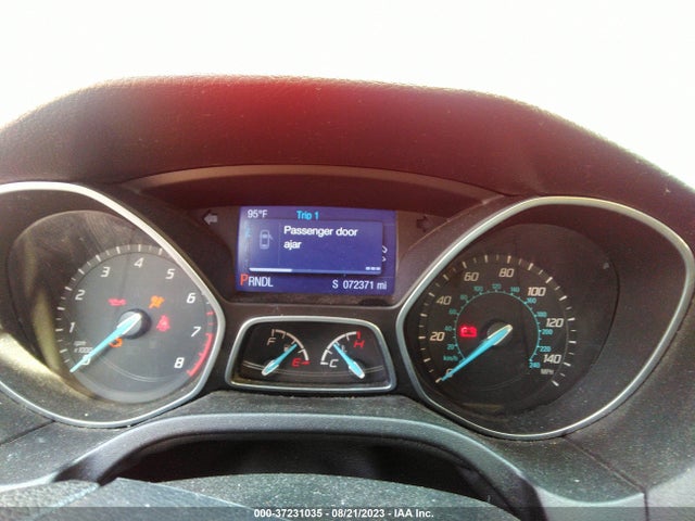 2014 FORD FOCUS SE VIN: 1FADP3K27EL181381