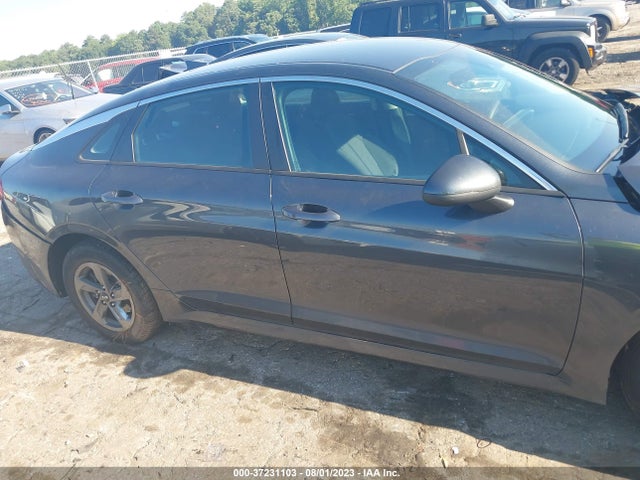 KIA K5 LXS 2021 5XXG14J28MG071874 Image 13