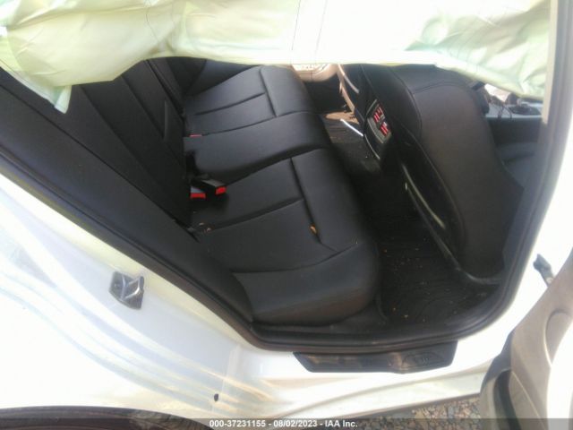WBA3C3G54ENS69391 BMW 3 Series 320i Xdrive