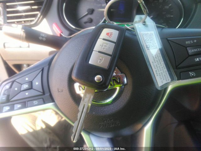 JN1BJ1AW8MW420576 Nissan Rogue Sport S