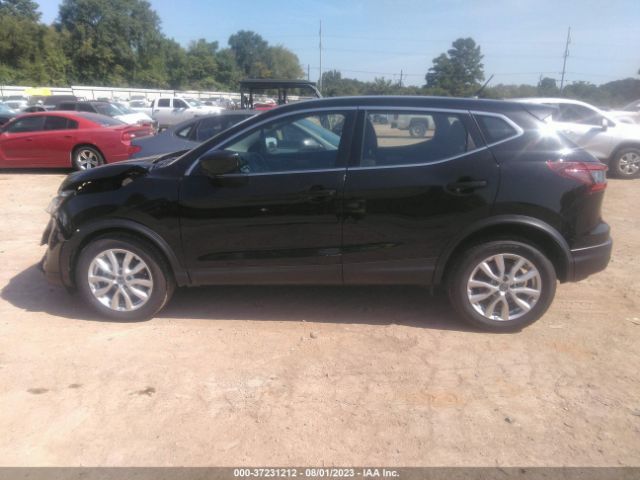 JN1BJ1AW8MW420576 Nissan Rogue Sport S