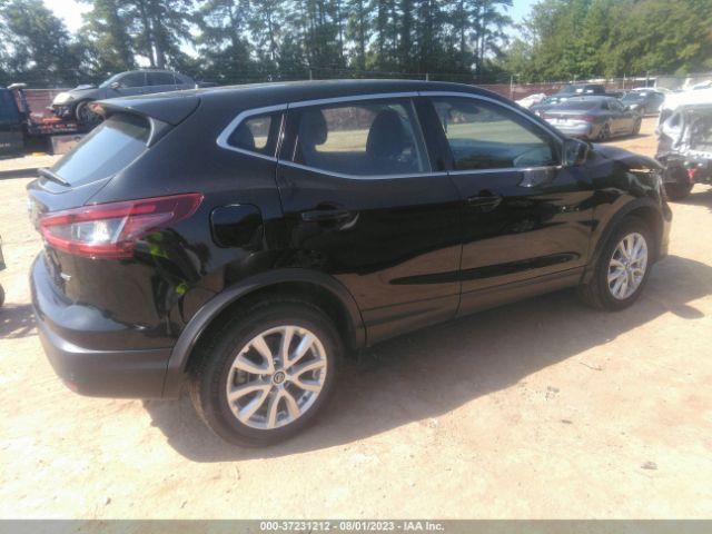 JN1BJ1AW8MW420576 Nissan Rogue Sport S