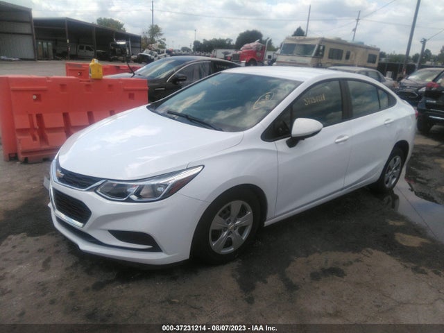 Chevrolet CRUZE LS 2018 1G1BC5SM3J7236169 Image 2