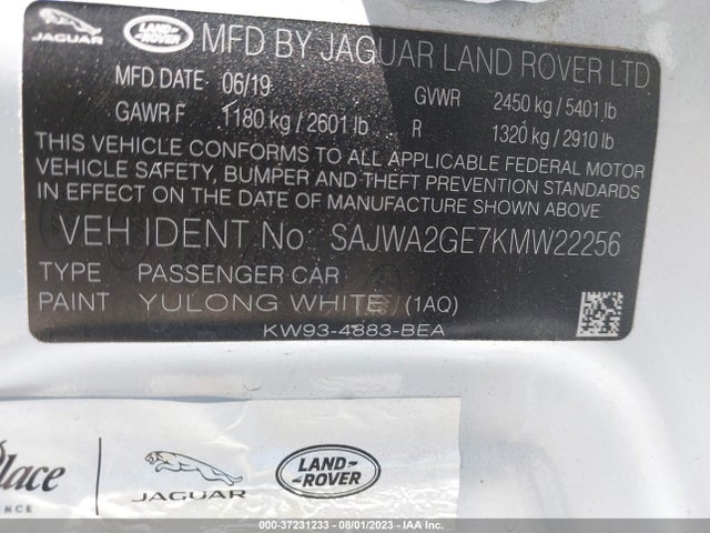 2019 JAGUAR XJ SAJWA2GE7KMW22256 Photo 8