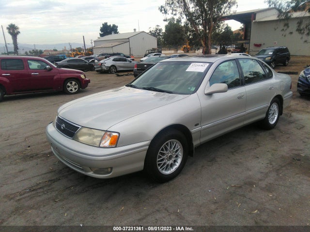 1999 TOYOTA AVALON XL/XLS VIN: 4T1BF18B3XU320110