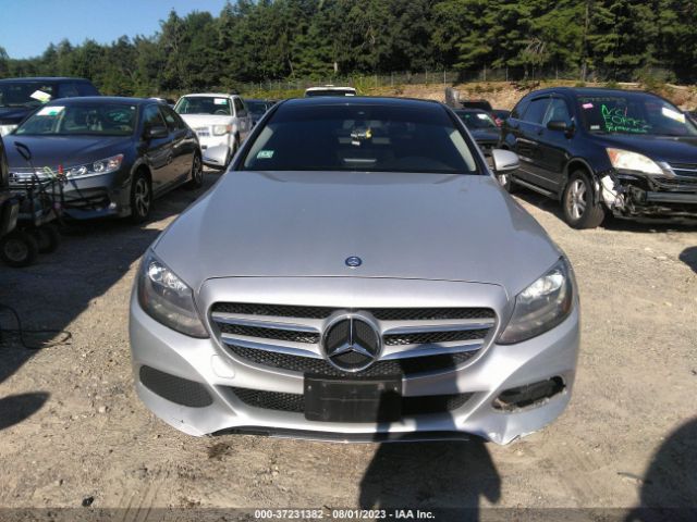 55SWF4KB2GU174922 Mercedes-Benz C 300 Sport 4matic/luxury 4matic/4matic