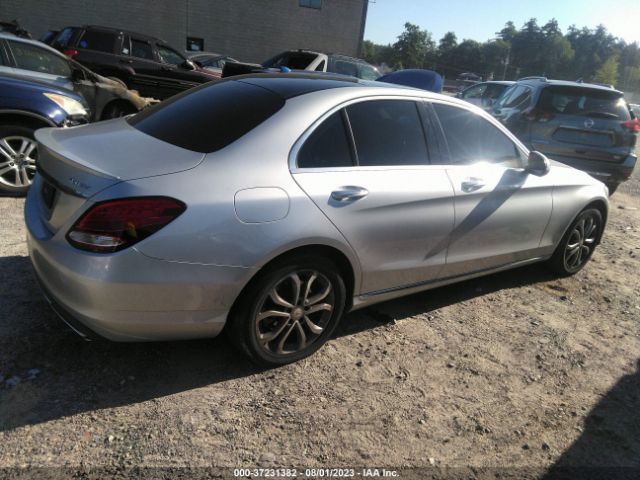 55SWF4KB2GU174922 Mercedes-Benz C 300 Sport 4matic/luxury 4matic/4matic