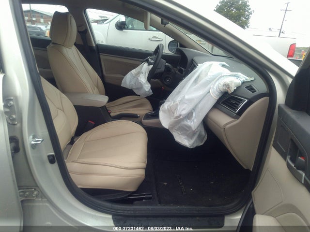 Hyundai ELANTRA SEL 2018 5NPD84LF2JH284253 Image 5